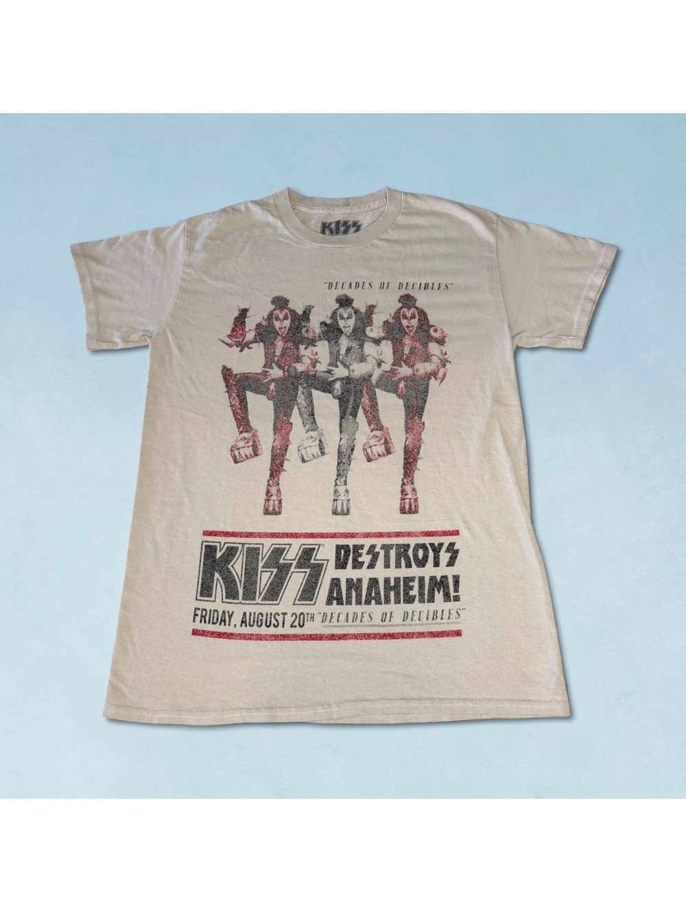 KISS Destroys Anaheim ‘Decades of Decibles’ Graphic T-Shirt Size S/P